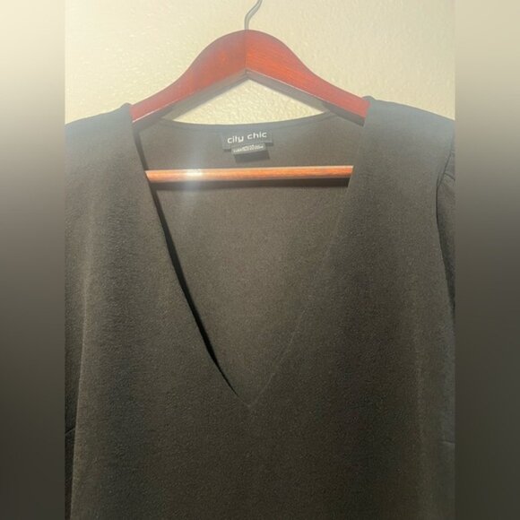 e: City Chic Quiero Black Long-Sleeve Shift Dress, Size XS/14 - Picture 2 of 4